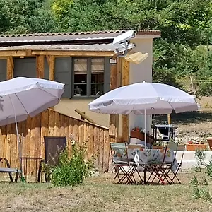 Petit Dans La Prairie , Saint-Auban (Alpes-Maritimes) France